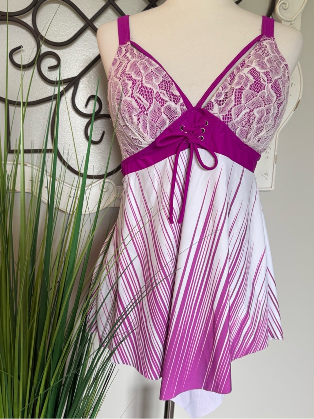 Size 14 Tankini Swimsuit Top with Lace Details